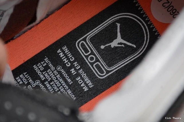 Kick Theory Jordan (W) CMFT Rust 1 Air High Canyon CT0979-602 Zoom 0801
